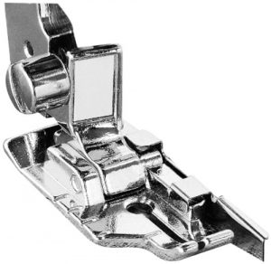 Brother SA185 1/4 Inch Piecing Foot with Guide